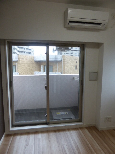 居室・リビング　同仕様