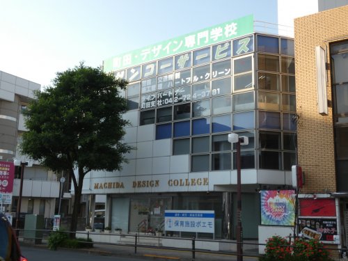 幼稚園・保育園　保育施設ポエモ（幼稚園・保育園）まで696m