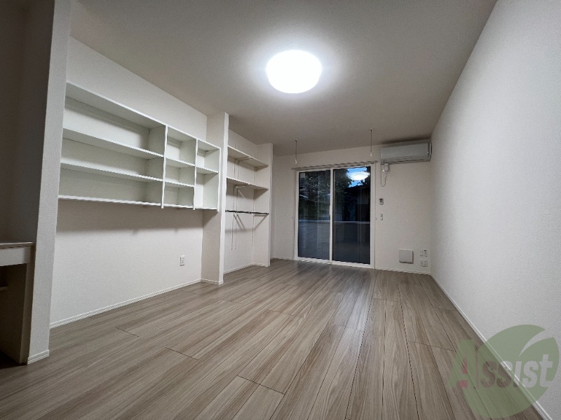 居室・リビング　お部屋は広々としていて開放感がありました。