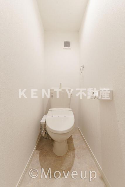 トイレ　清潔感のあるトイレです