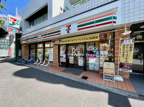 コンビニ　セブンイレブン 横浜南太田駅前店（コンビニ）まで499m