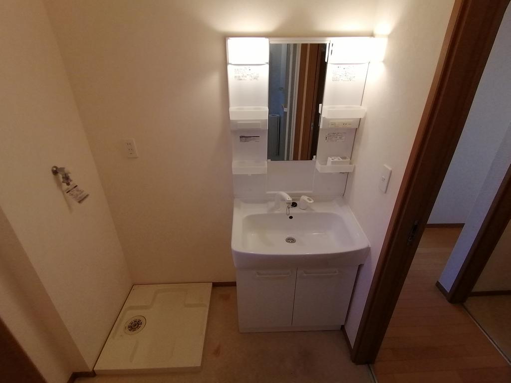 洗面設備　洗面化粧台