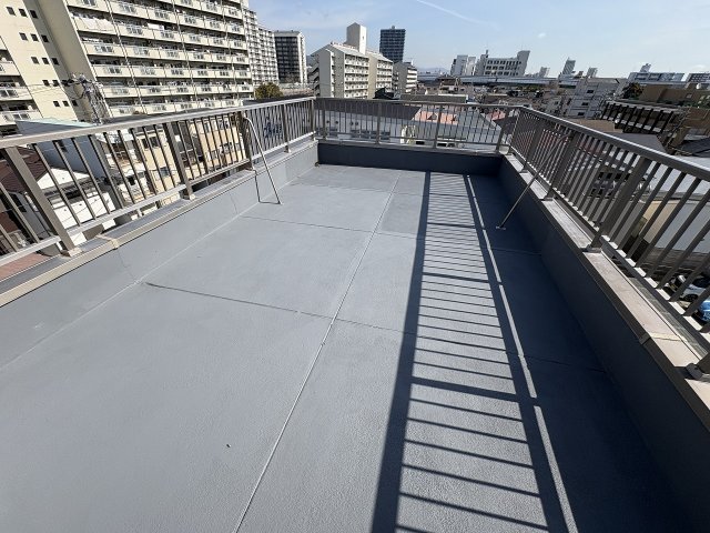 バルコニー　広々としたバルコニーです