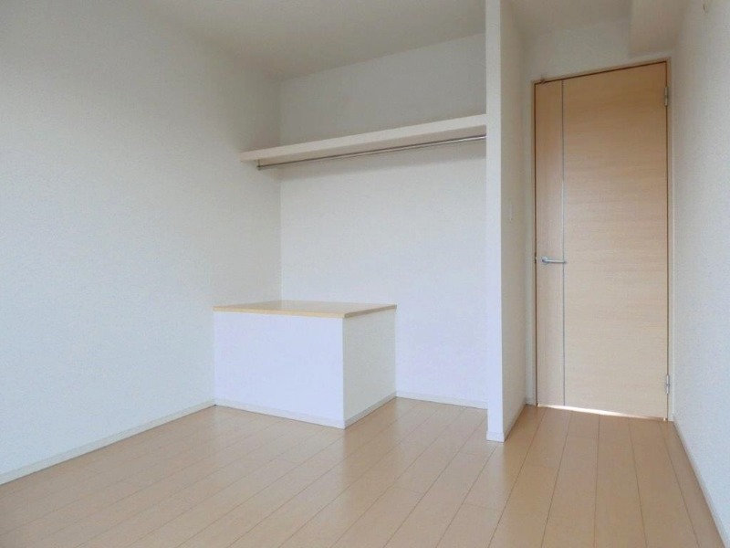 収納　図面と現状に相違がある場合には現状を優先