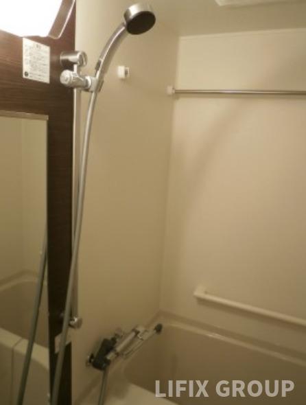 バス・シャワールーム　風呂