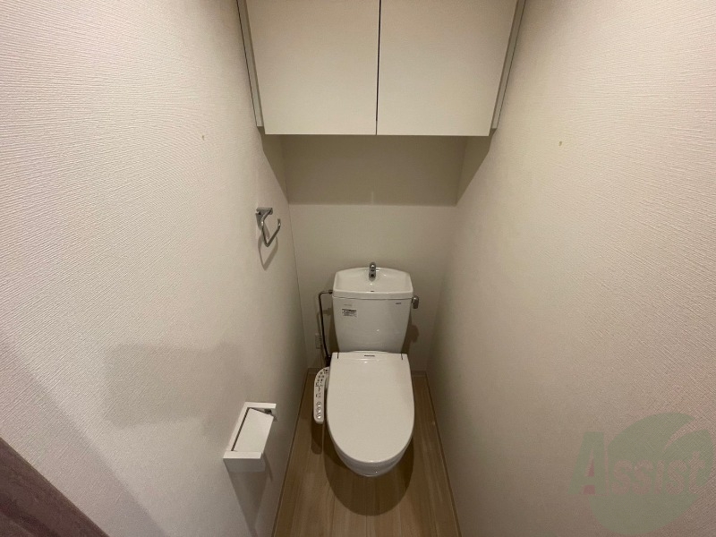 トイレ　こちらはトイレです。清潔感があり、安心して使用できます。