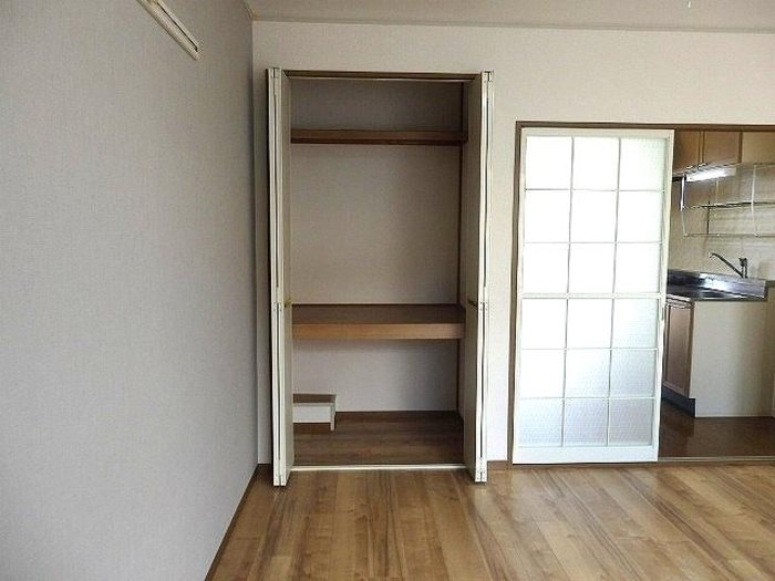 居室・リビング　洋室