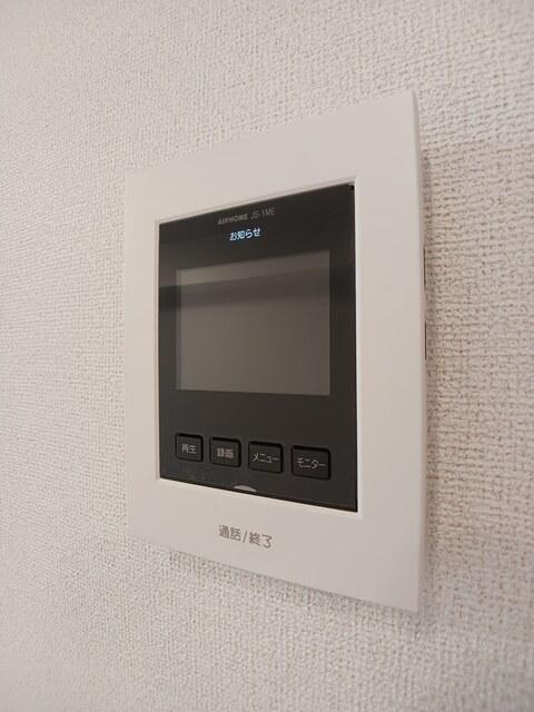 セキュリティ　モニター付きインターホン