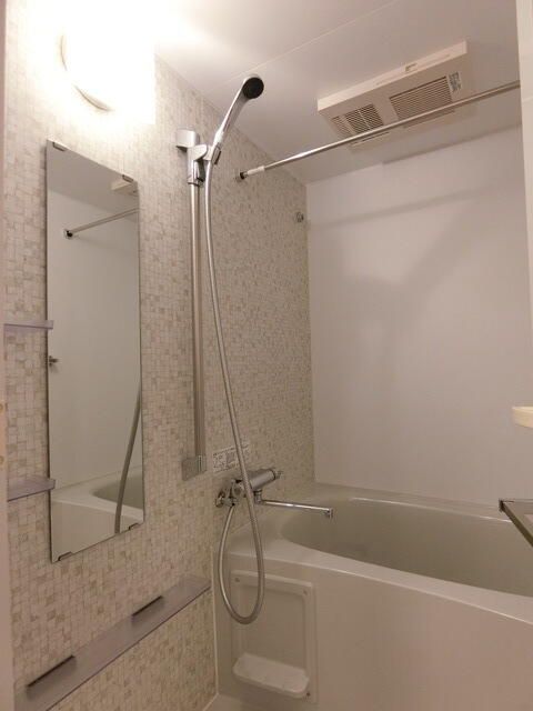 バス・シャワールーム　同タイプ部屋　参考写真です