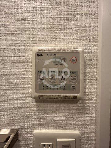 その他設備　エスリードレジデンス大今里　浴室乾燥機