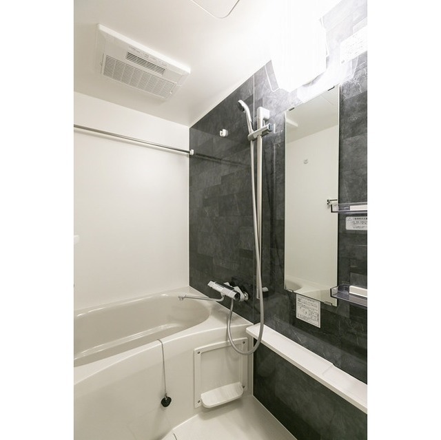 バス・シャワールーム　バス※別部屋参考写真