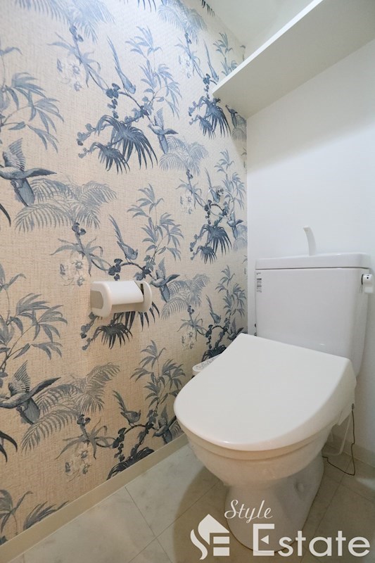 トイレ　シャワートイレ