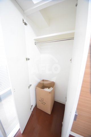 収納　ルネ日本橋アネーロ　クローゼット