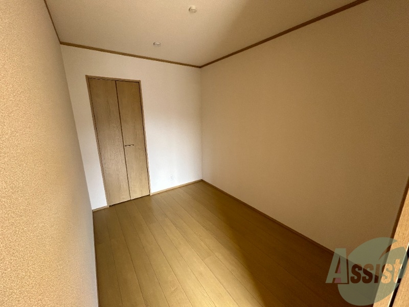 その他部屋・スペース　寝室には４．１帖の洋室をお使いください！使いやすい広さです！