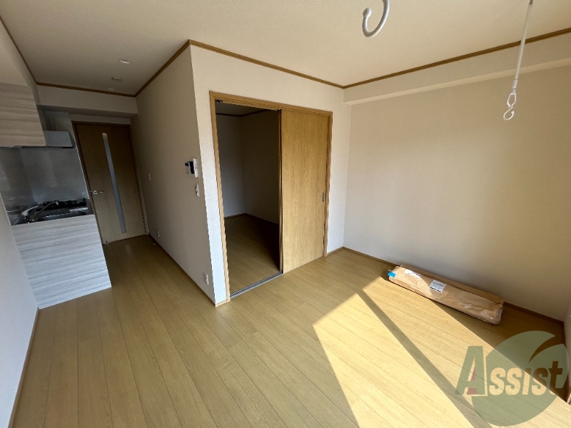 居室・リビング　８．７帖のリビングです。広々としていますね。