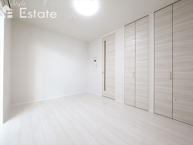 居室・リビング　内装