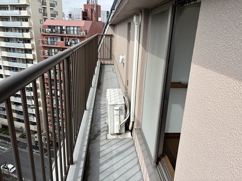 バルコニー　バルコニー