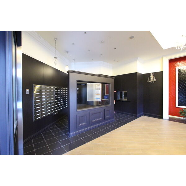 トイレ　ロビー