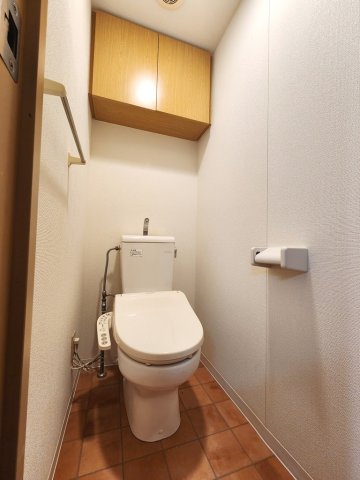 トイレ　同物件内参考画像