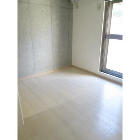 居室・リビング　7帖の洋室♪