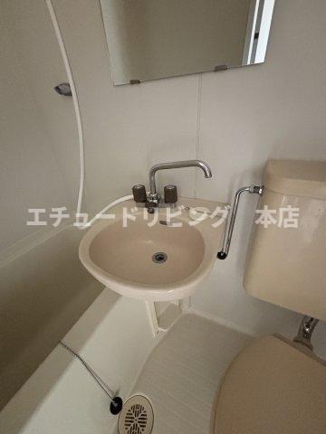 洗面設備　※別部屋参考写真です