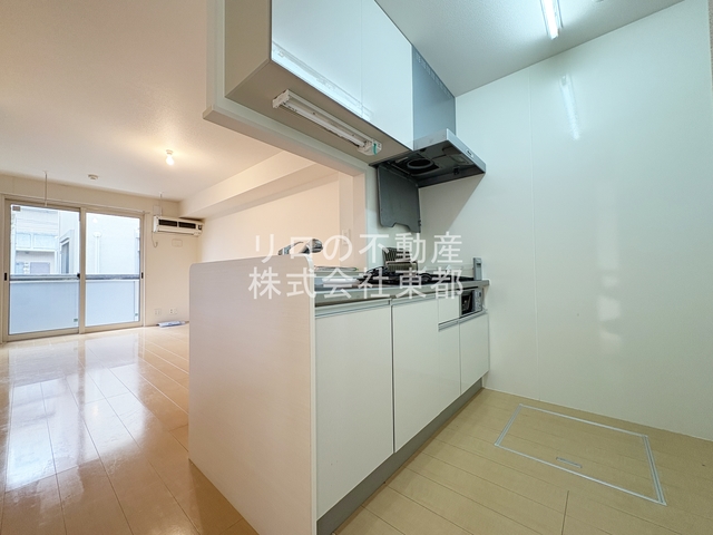 その他共有部分　雨の日でも安心☆屋根付の駐輪場です☆