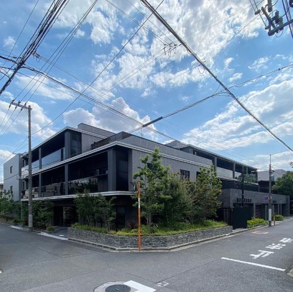建物外観　グランドゥールプレミアム代々木大山外観