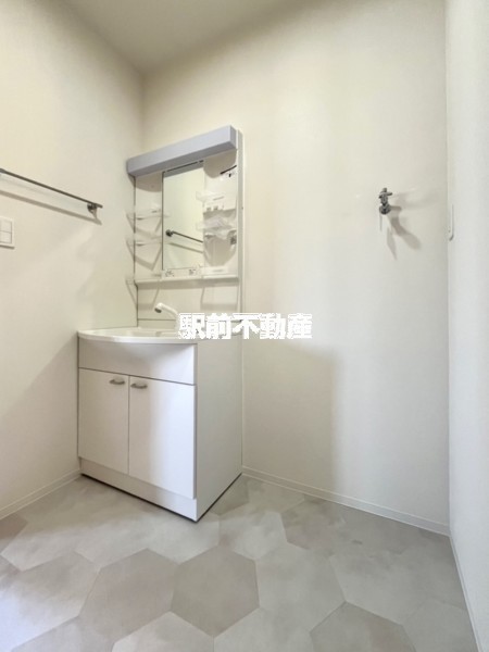 洗面設備　類似物件