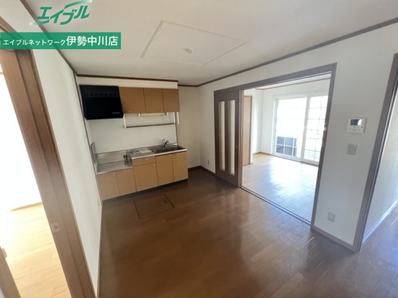 居室・リビング　同型参考写真