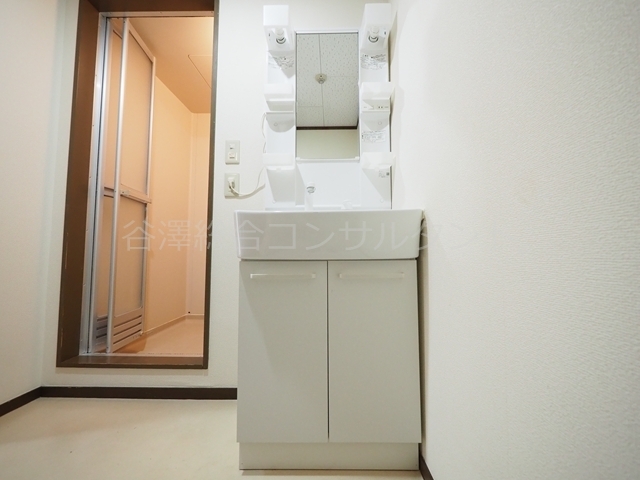 洗面設備　シャンプードレッサー