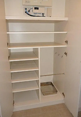 収納　別タイプ部屋　参考写真です