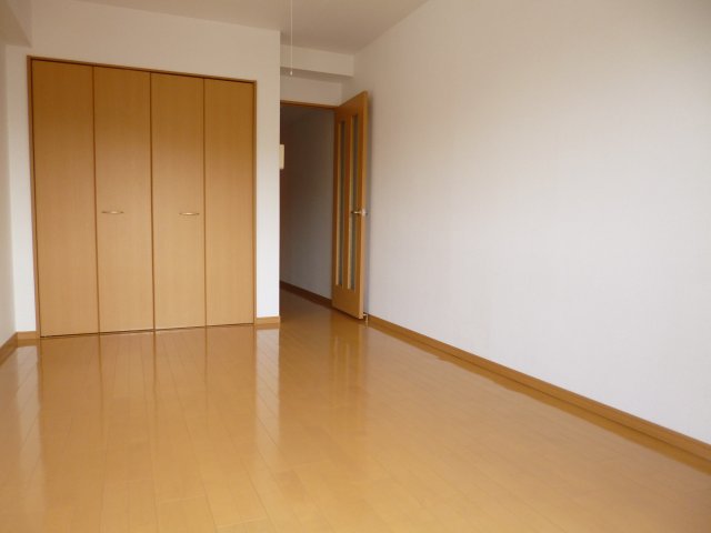 居室・リビング　洋室8.3