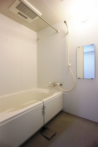 バス・シャワールーム　きれいなお風呂です