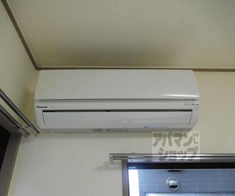 その他設備　エアコン装備