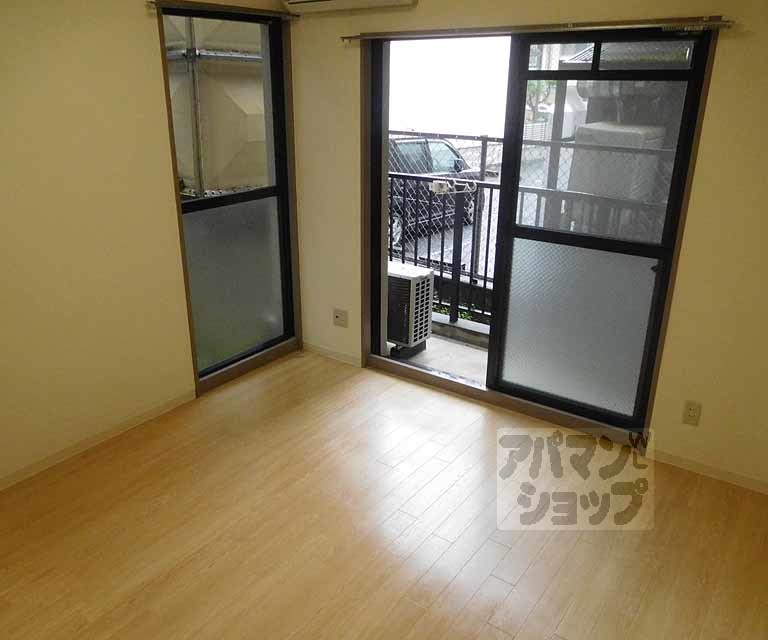 居室・リビング　洋室