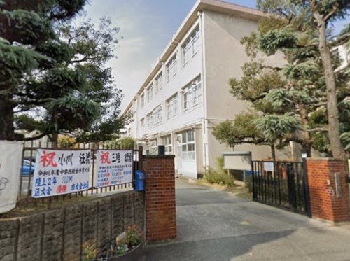 中学校　福岡市立警固中学校（中学校）まで1801m