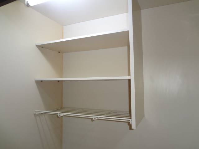 その他　キッチン上部棚