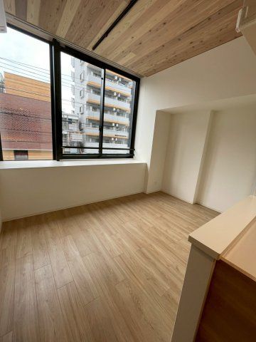 居室・リビング　☆広々とした居室☆