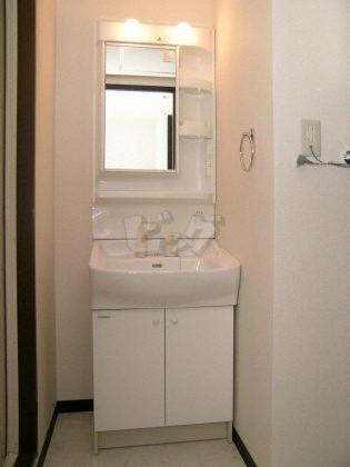 洗面設備　シャンドレはもはや必須アイテムですね♪