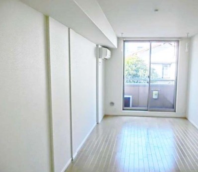 居室・リビング　★広々居室スペース★