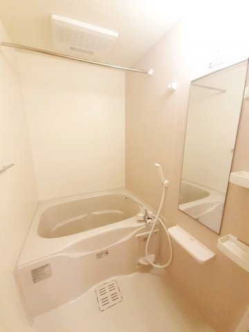 バス・シャワールーム　日々の暮らしに欠かせないお風呂です