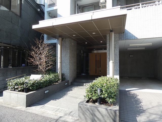 エントランス　エントランス