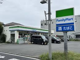 コンビニ　ファミリーマート杉並宮前二丁目店（コンビニ）まで423m