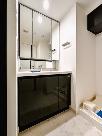 洗面設備　※同一仕様写真