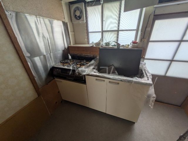 K様白子2丁目戸建てのキッチン写真