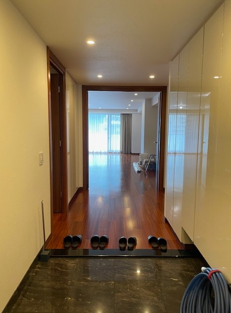 玄関　※別部屋参考写真