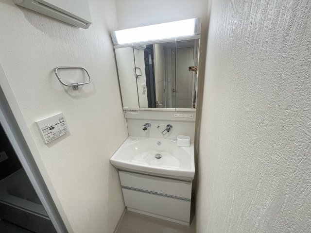 洗面設備　忙しい朝には欠かせない洗面所です