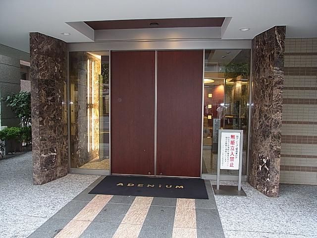 エントランス　毎日通るエントランスはこのようになっています