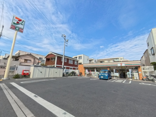 コンビニ　セブンイレブン 浦和元町中央店（コンビニ）まで308m