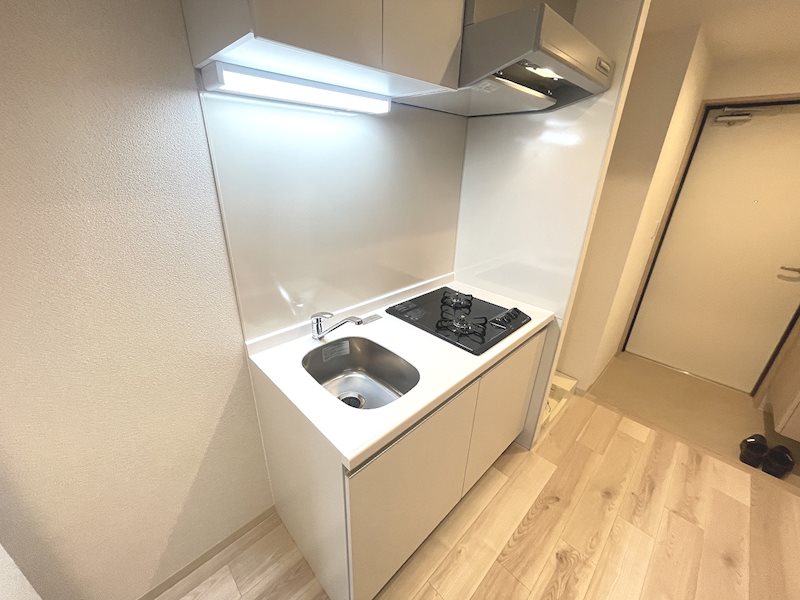 キッチン　同物件別部屋